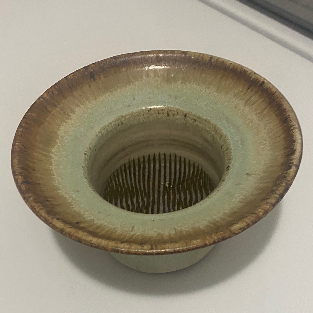 Ikebana Elegant Brown and Cream Ceramic Flower support with the metal base